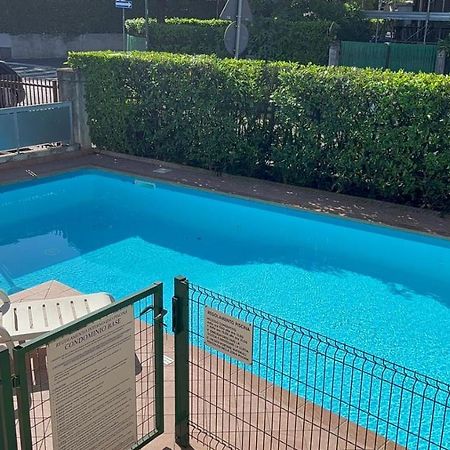 Free Parking - Blue Apartment Vicino Al Centro Sirmione Zewnętrze zdjęcie